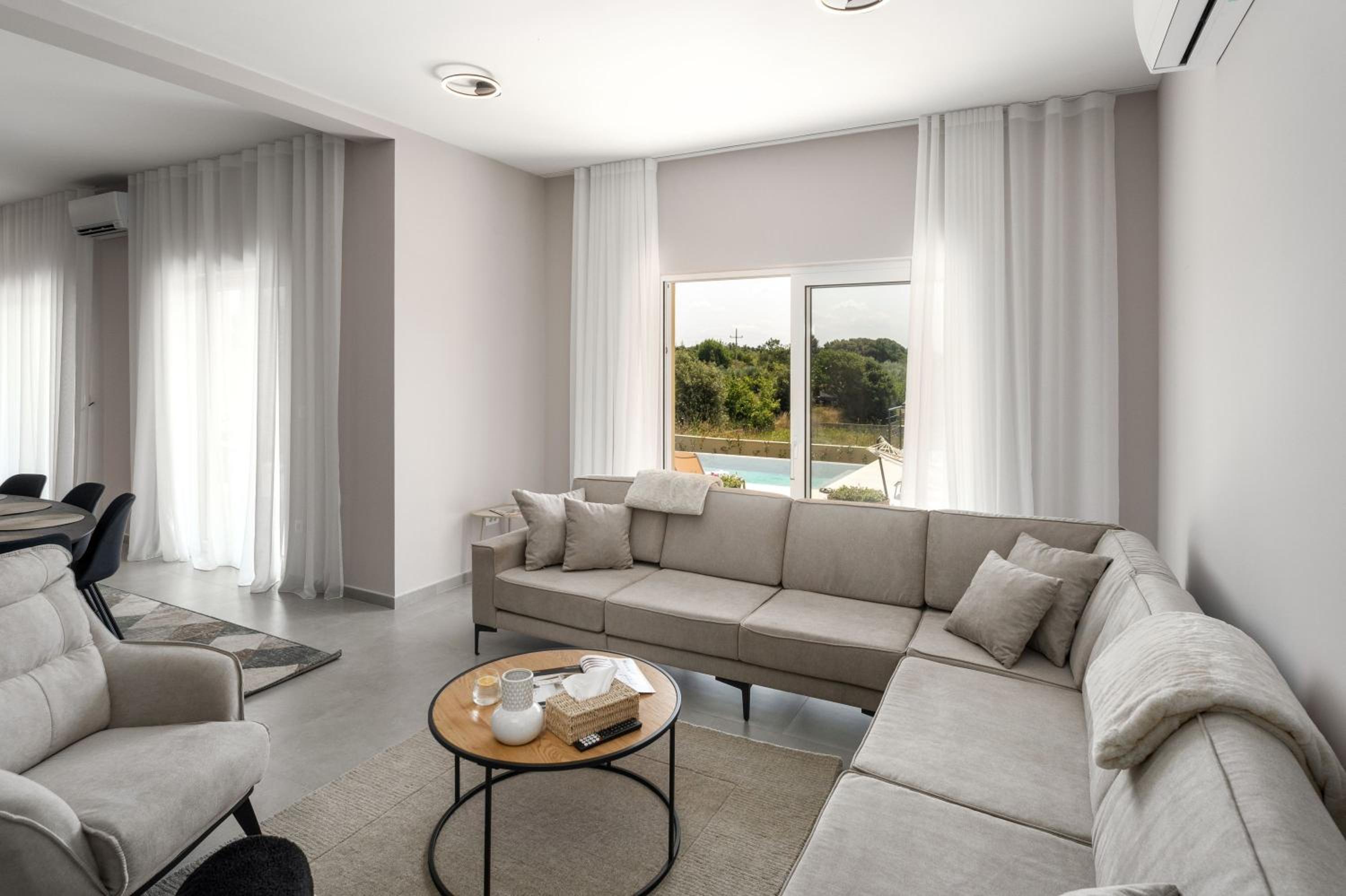Vila Paris