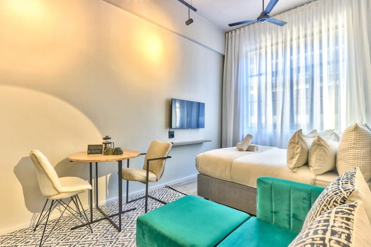 Luxurious Designer Gem located at The Harri view 5