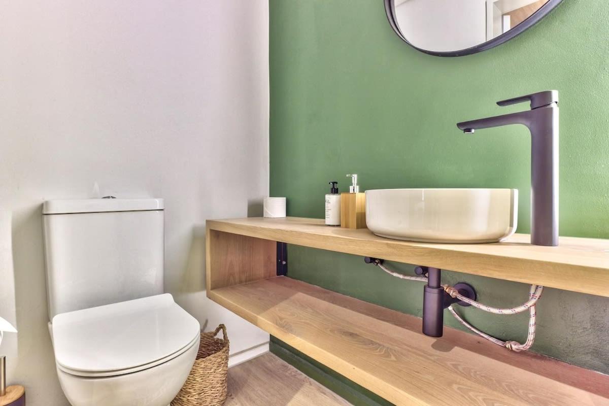 Luxurious Designer Gem located at The Harri view 3