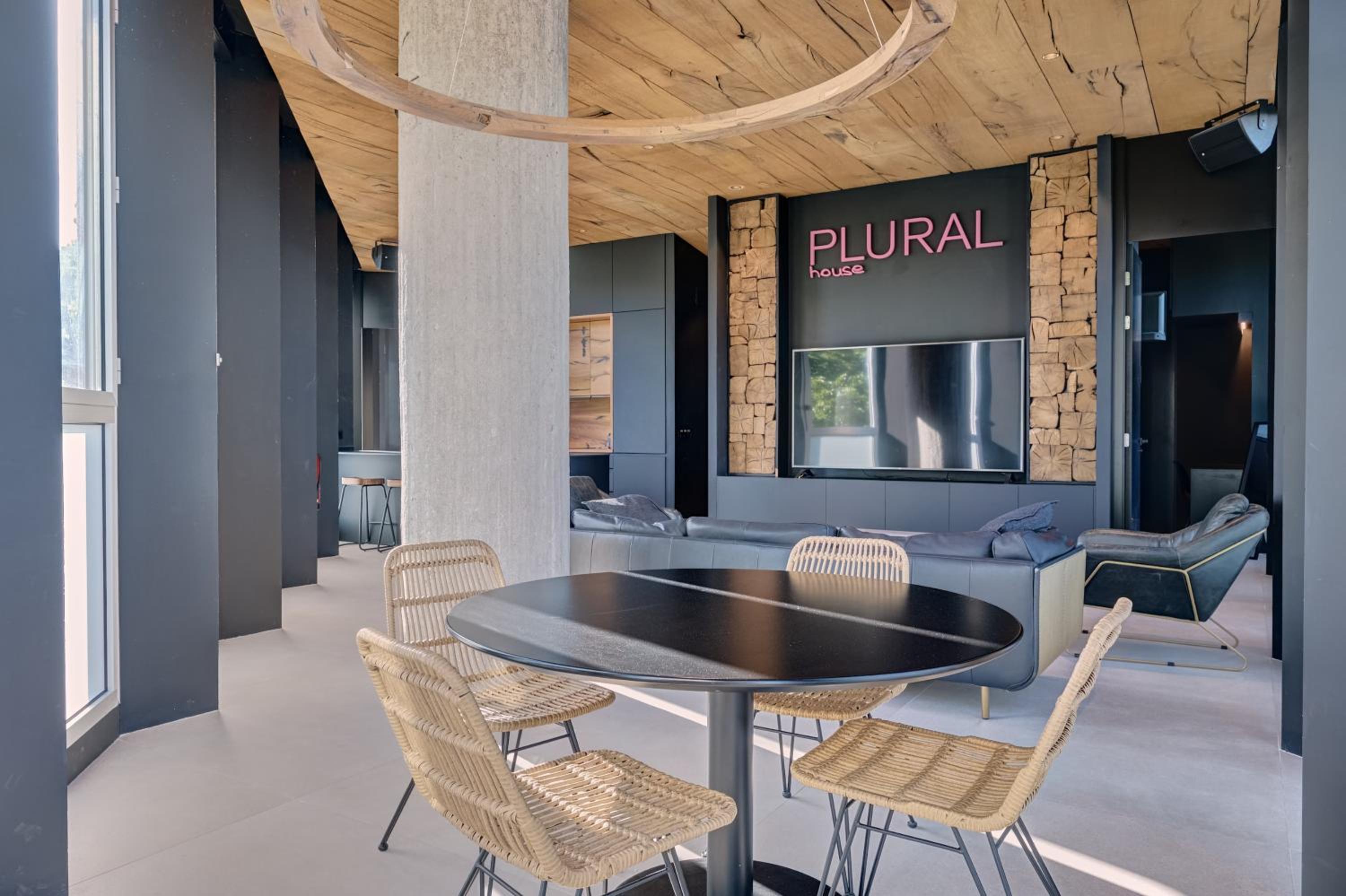 Apartamento Plural by Clabao