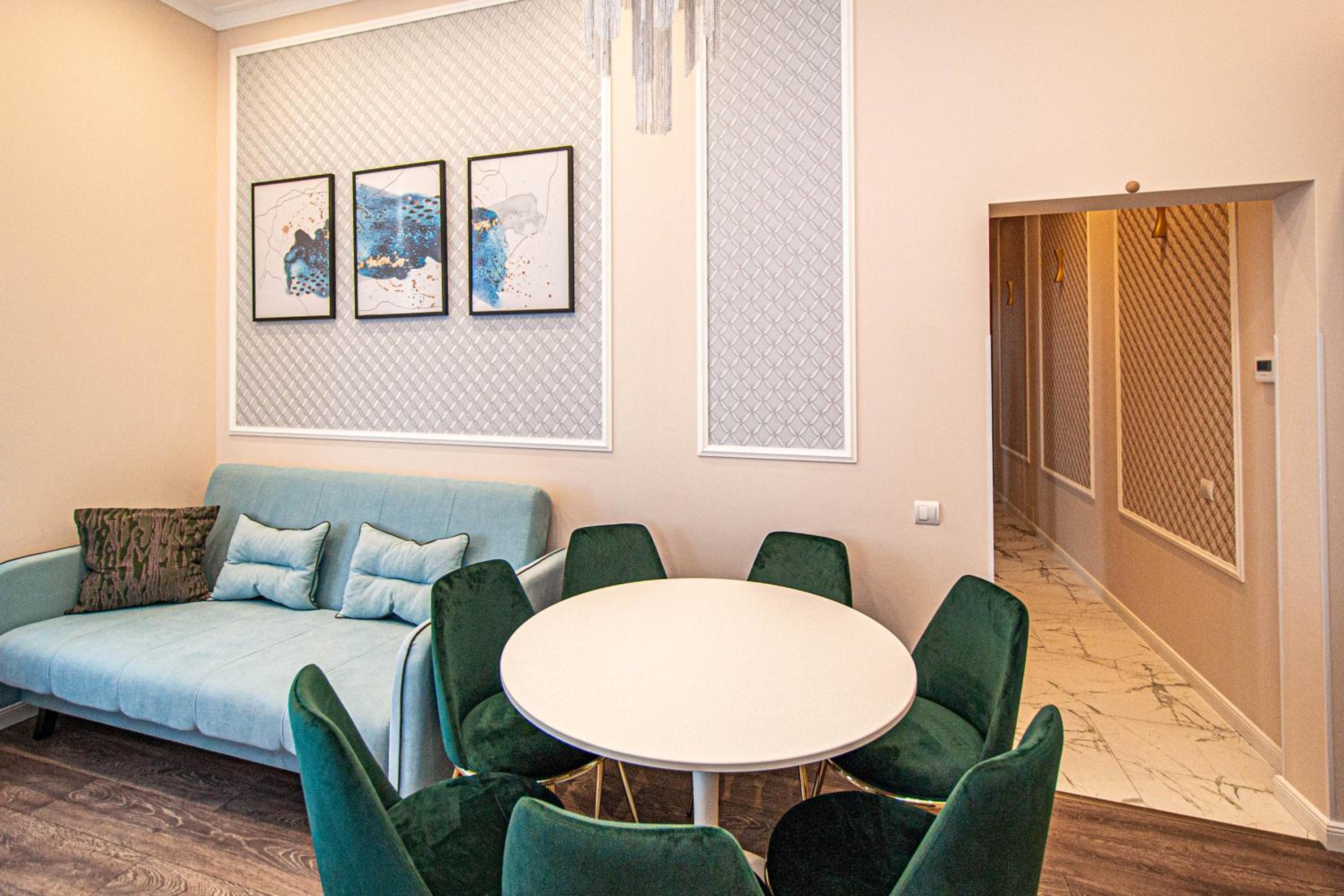3BDR Elegance Deco Downtown Flat