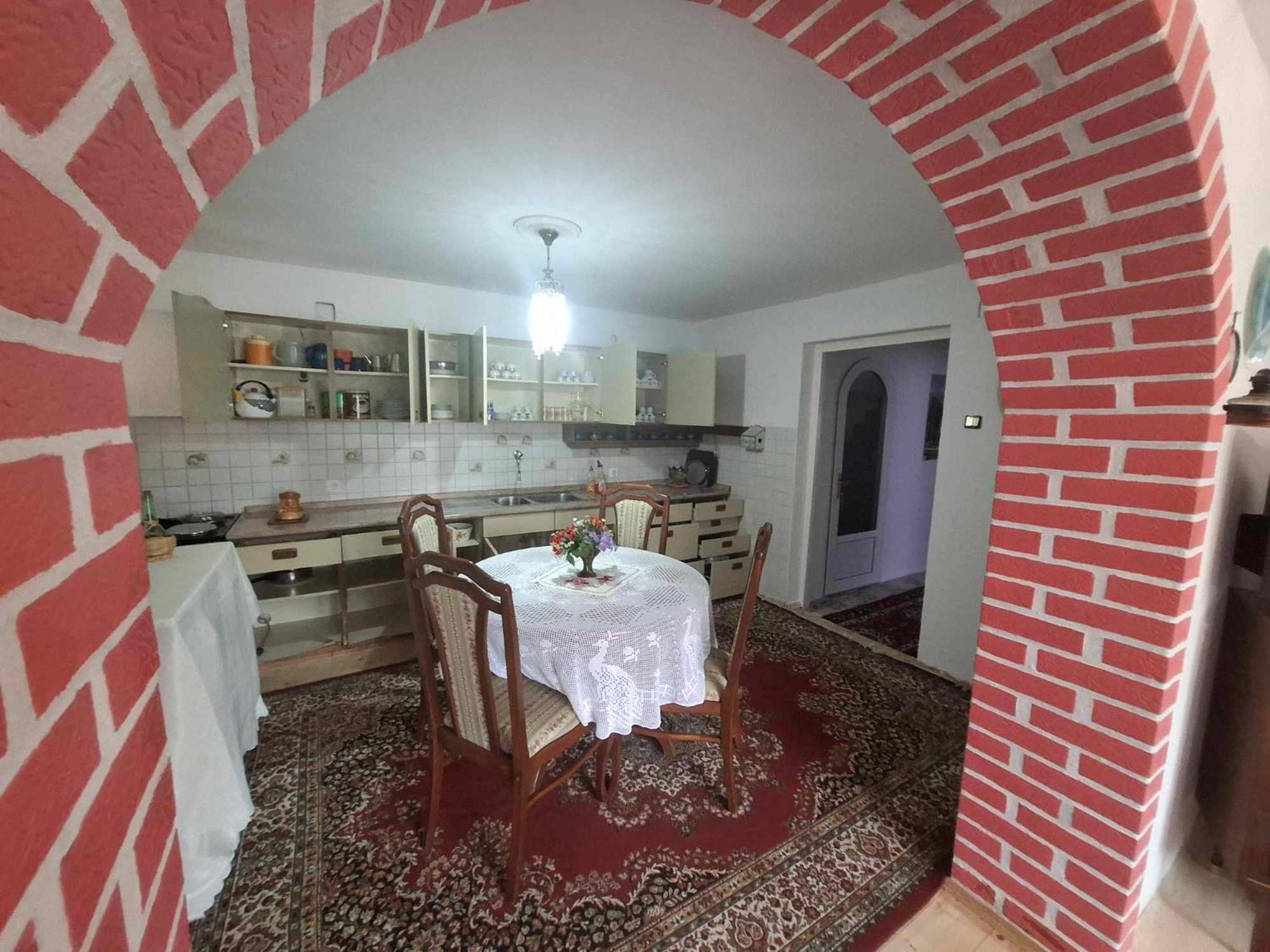 Retro Retreat Izačić