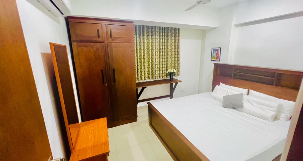 Oval View Residencies view 4