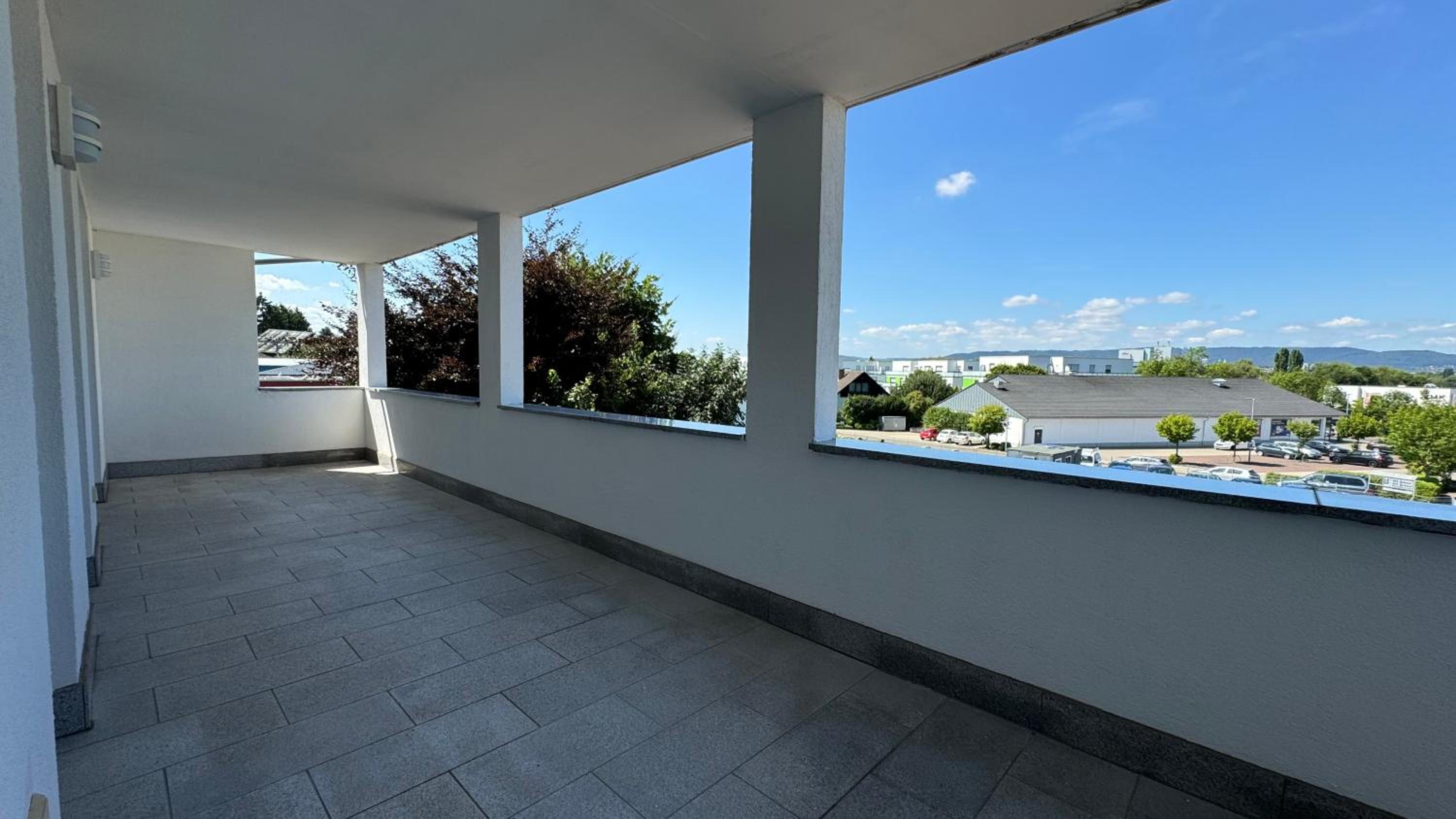 Moderne Wohnung für bis zu 8 Personen mit großem Balkon