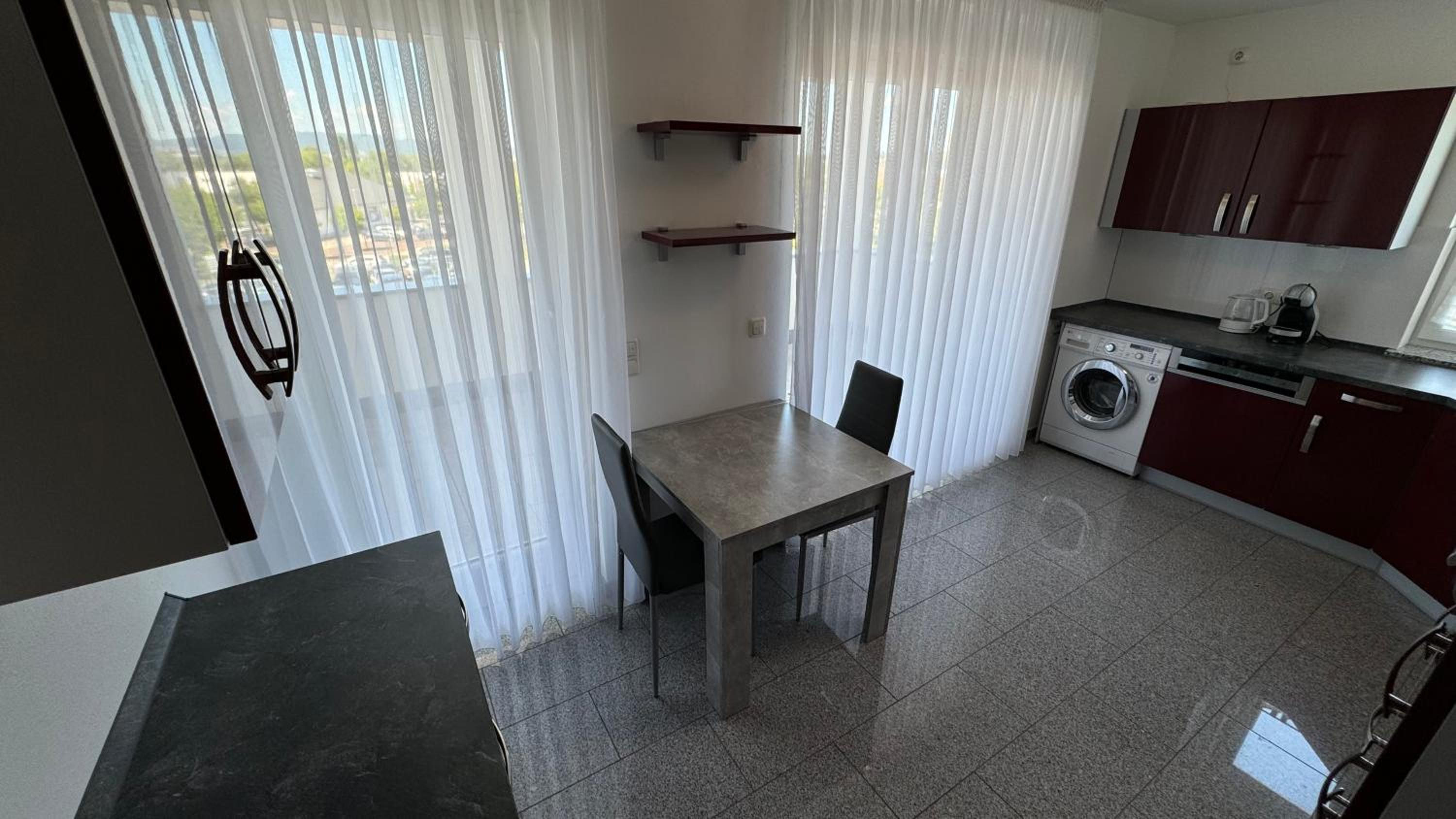 Moderne Wohnung für bis zu 8 Personen mit großem Balkon