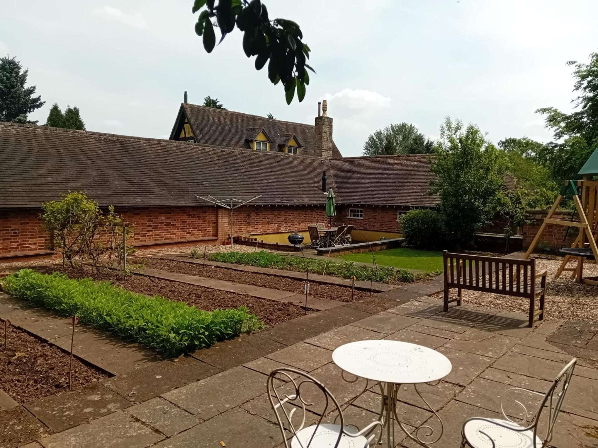 Dovehouse Farm