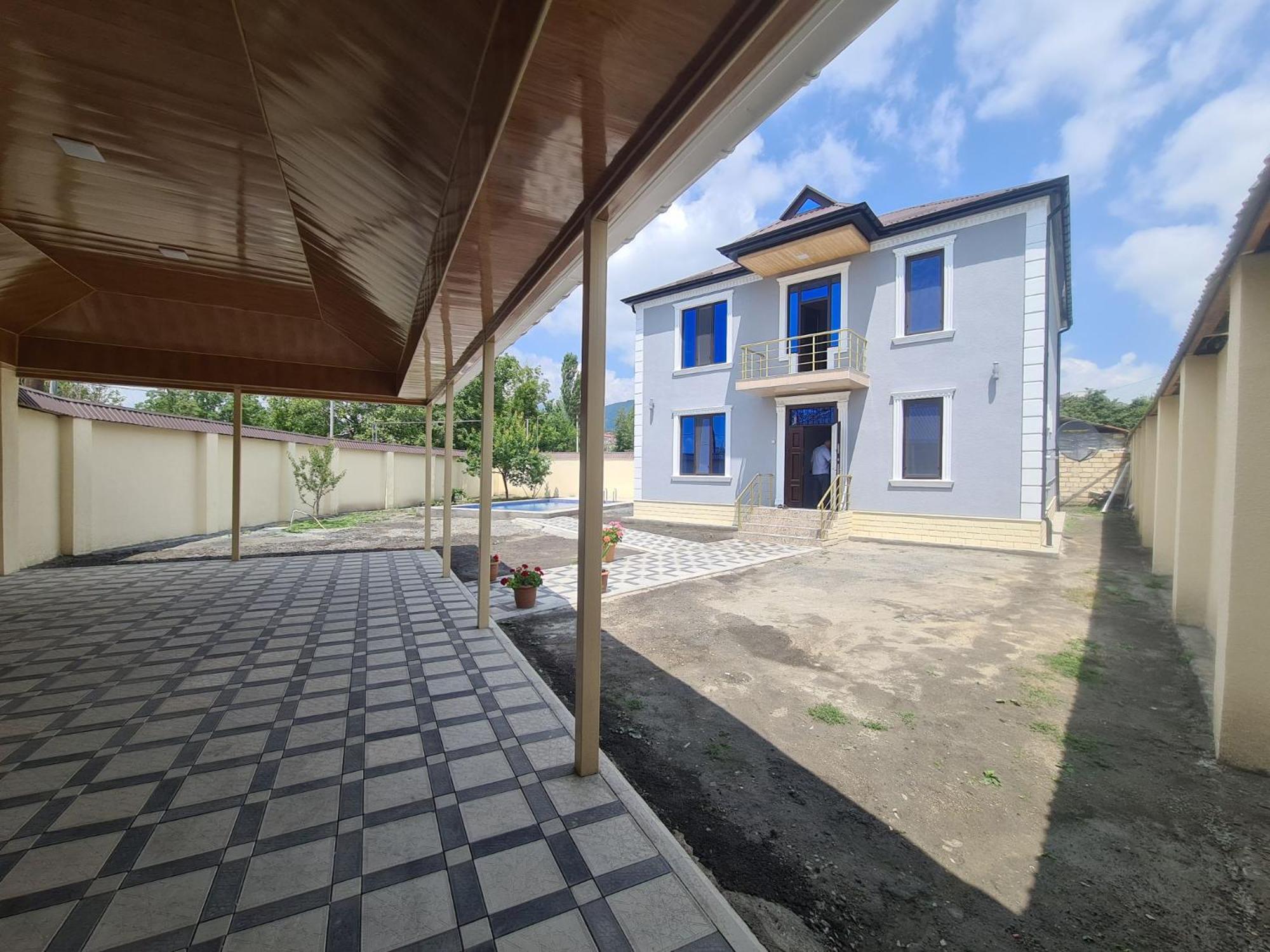AD-IL D New villa