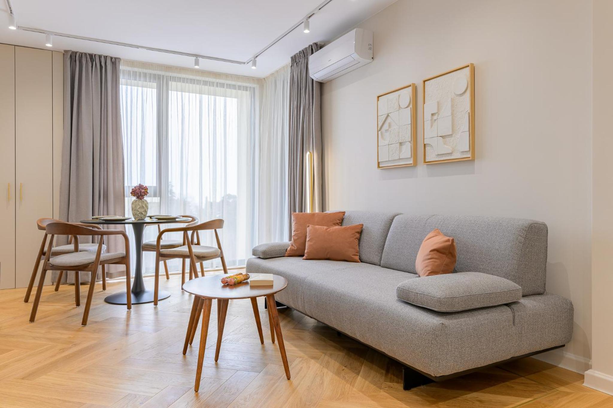 1BD Modern Serenity in Azur Delux Complex by Flat Mаnаger