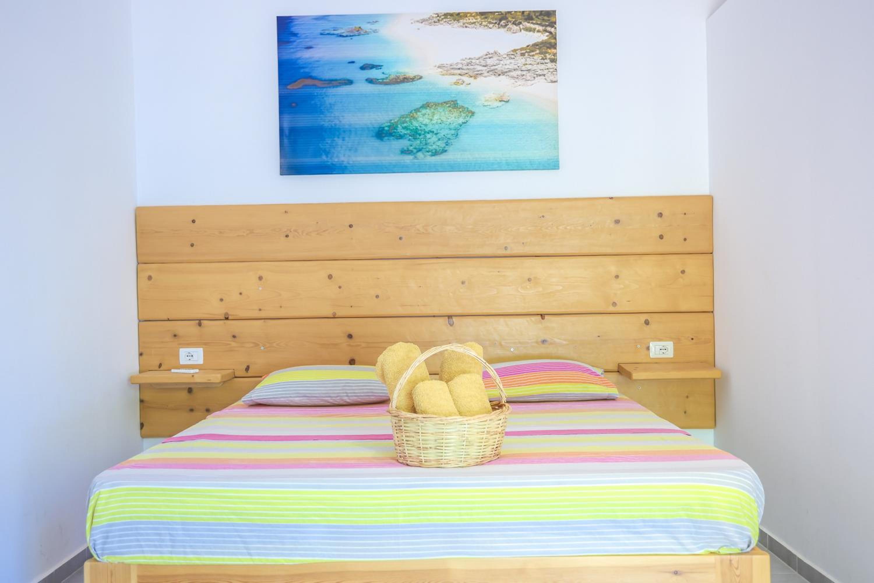 Casablanca Rooms Dhërmi