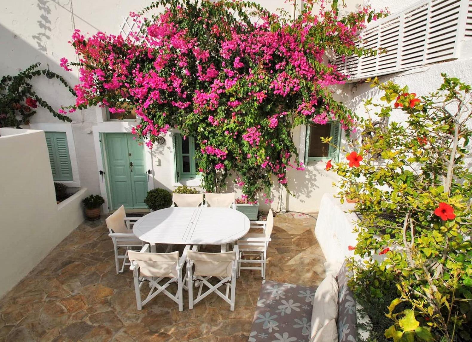 Ambrosia Cave Villa with Seaview & Private Pool