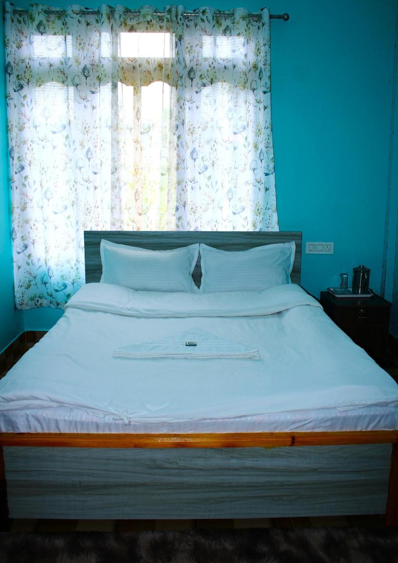 Himali Homestay , Mirik view 5