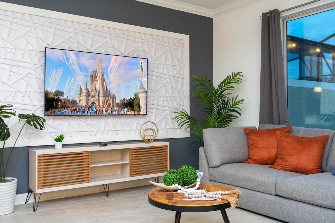 Luxury 4Bed Near Disney, FreeVIP Resort 4335
