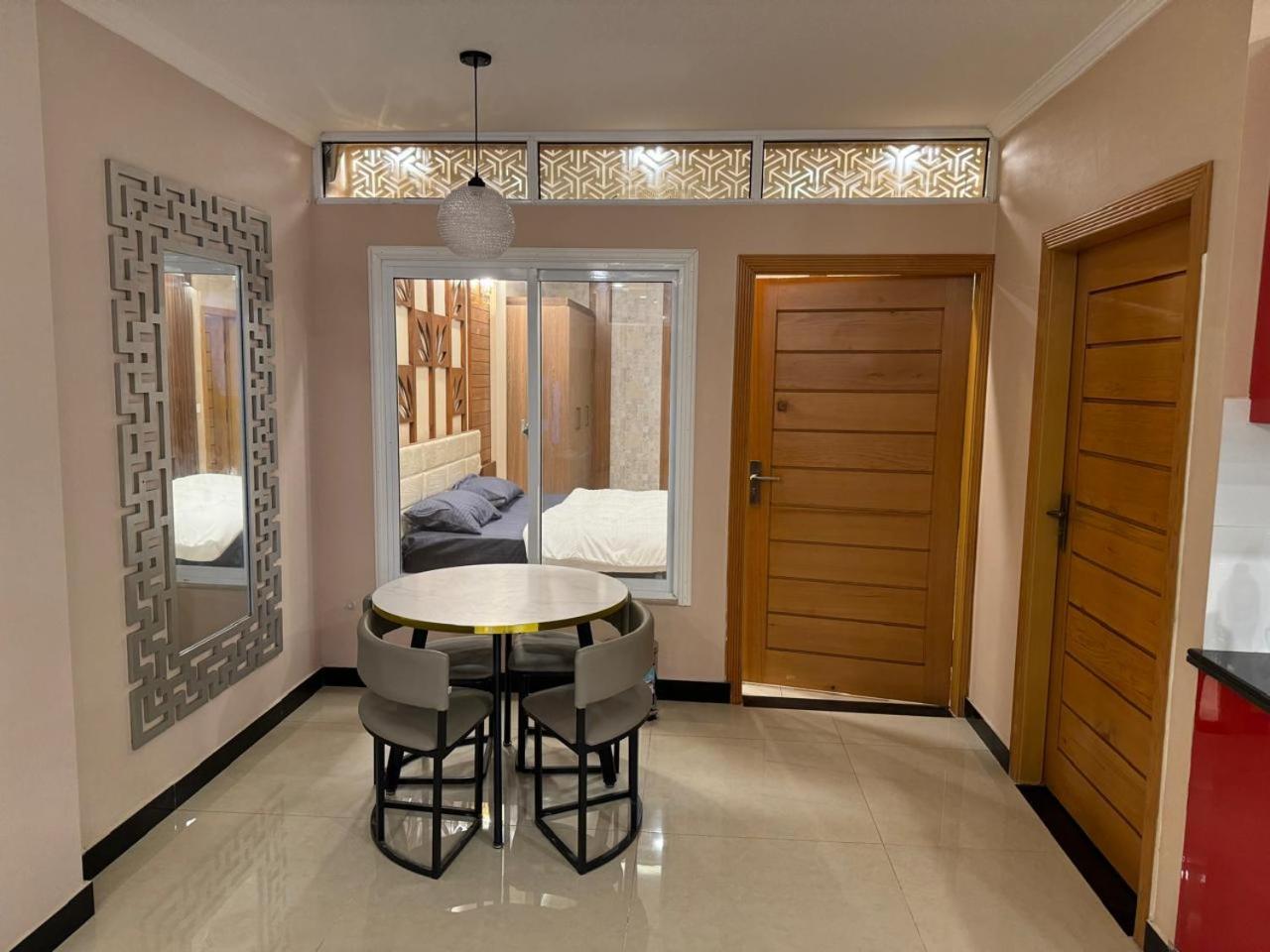 Murree, 1 bedroom apartment Cedar Hills view 3