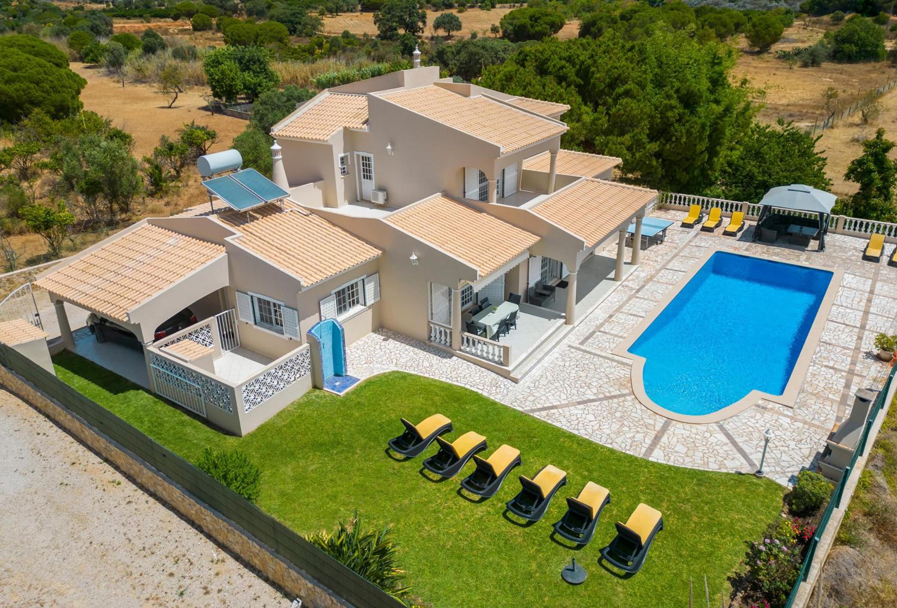 Villa Paloma - tranquilidade com piscina aquecível e BBQ - Albufeira