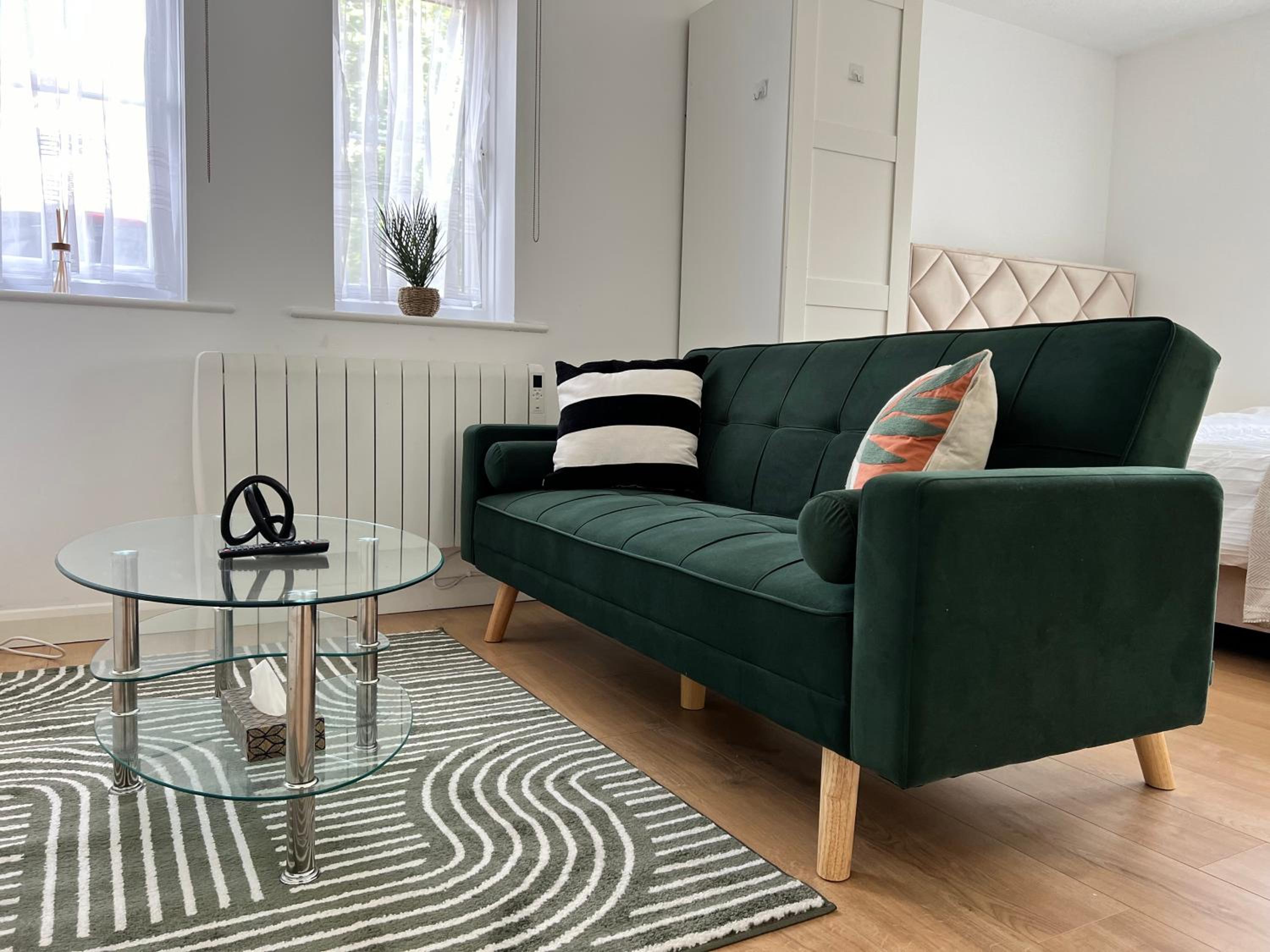 Wembley Studio, Free Parking Near Stadium & Tubes view 3