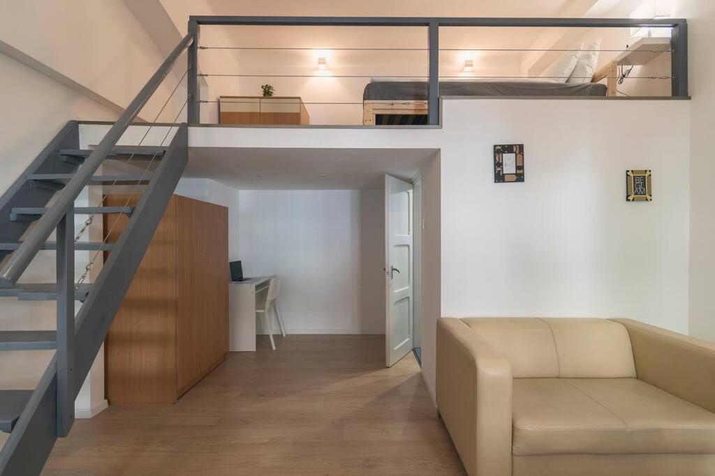 Huszonegy 1 - Center Location AC view 2