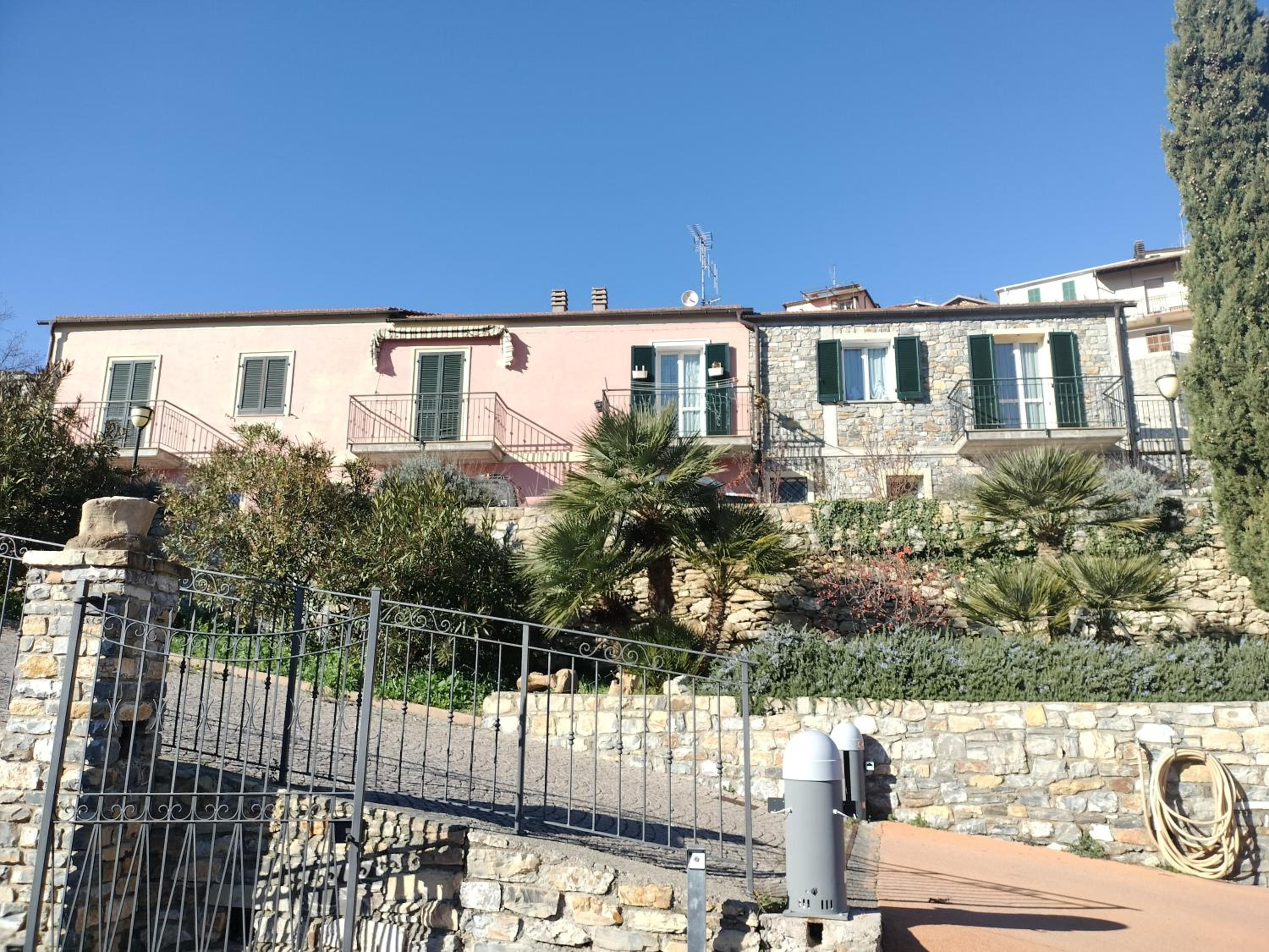 Photo 29