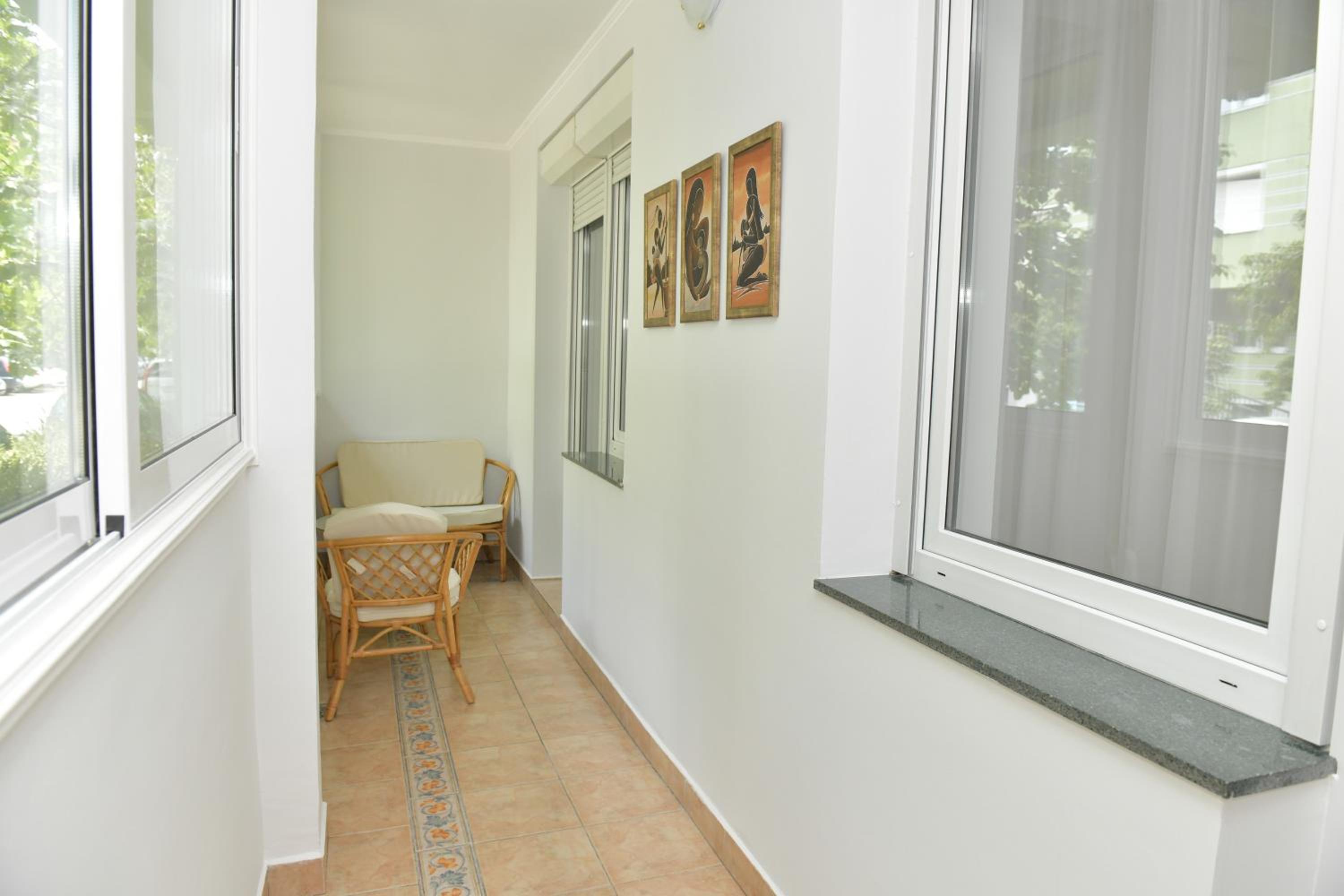 Magnolia apartment view 3