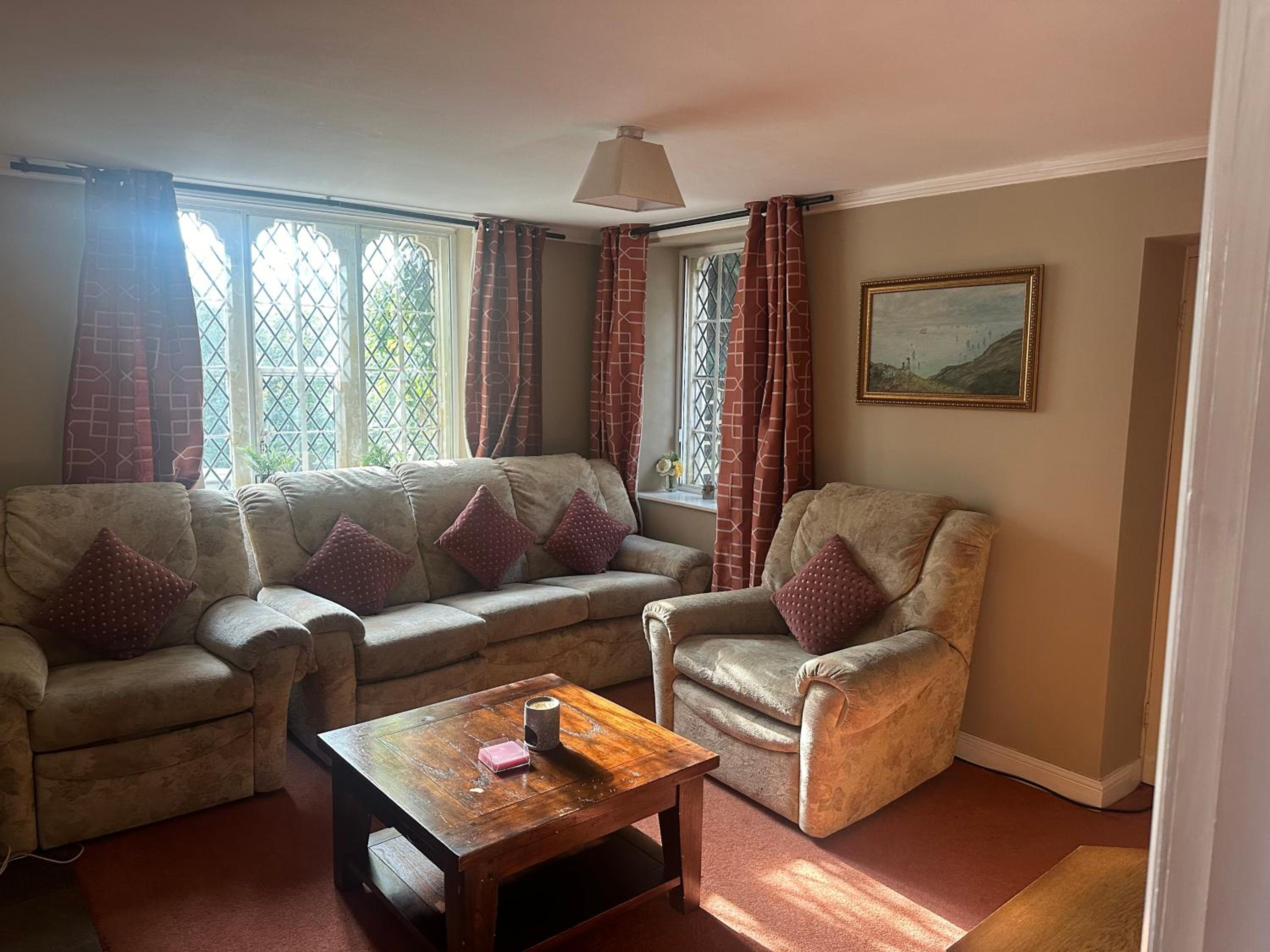 Trowbridge Lodge