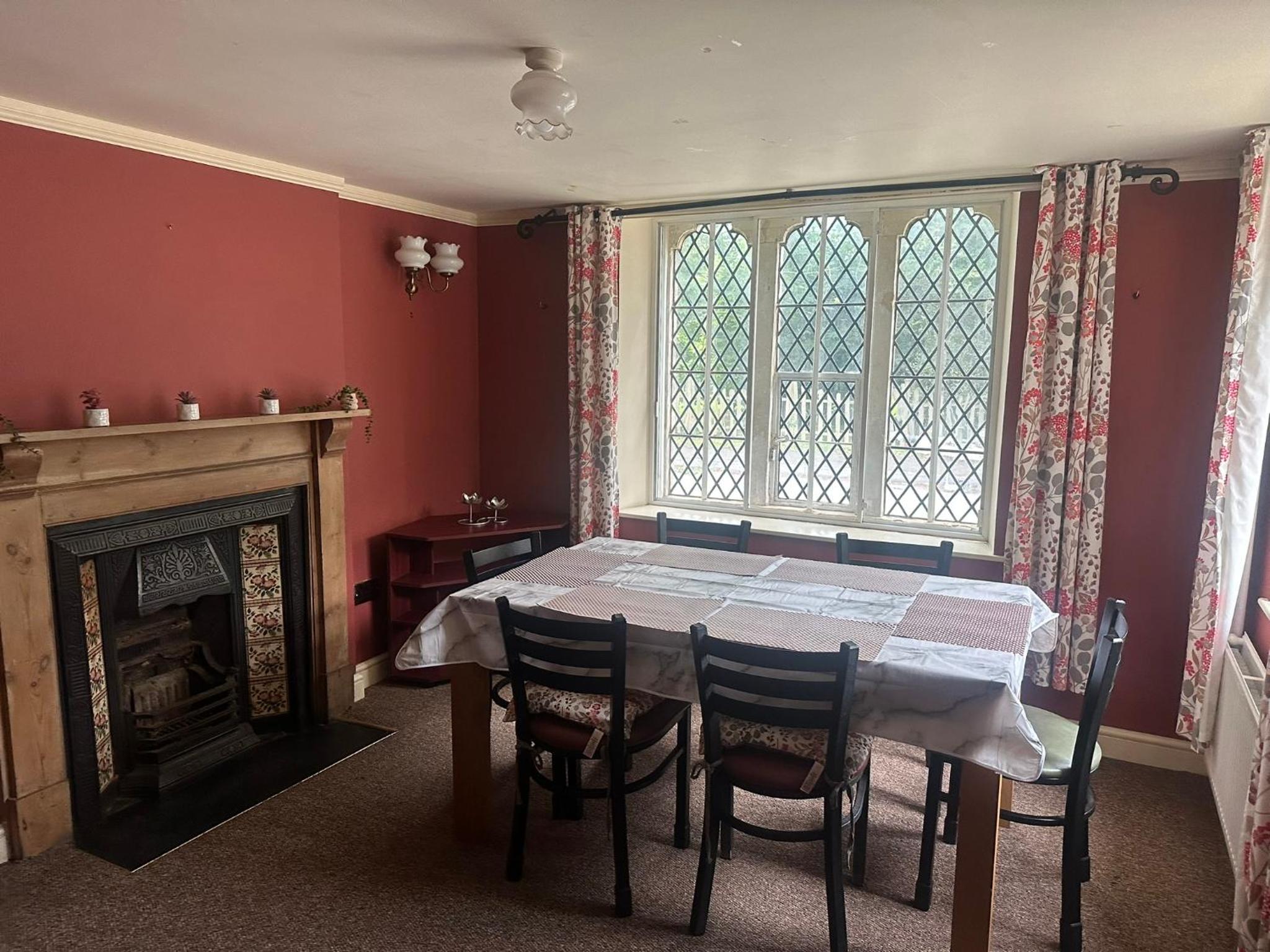 Trowbridge Lodge
