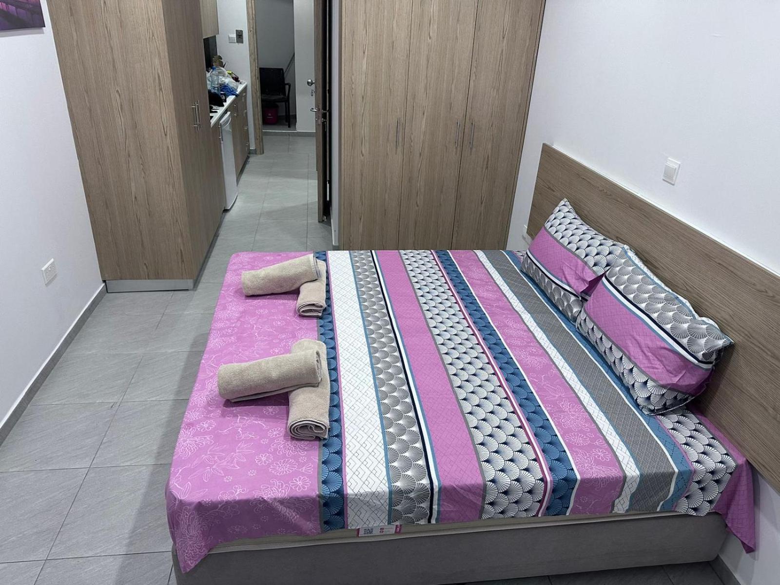 Ivi Apartments