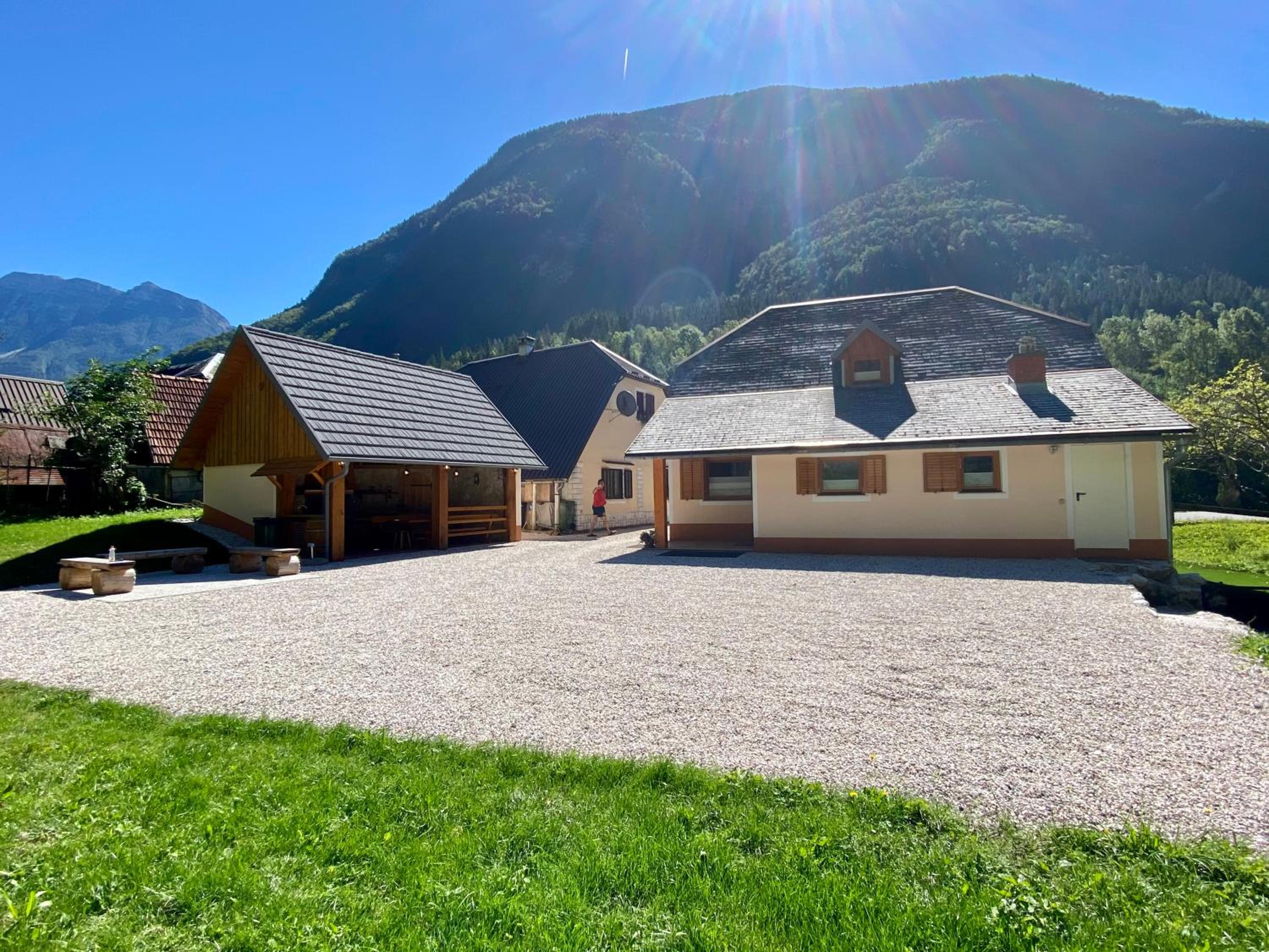 FAMILY HOUSE Pri Kovaču view 4
