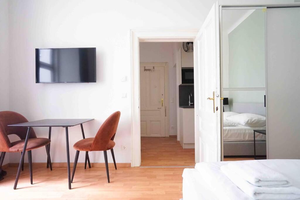 Boutique Suite near Museum District