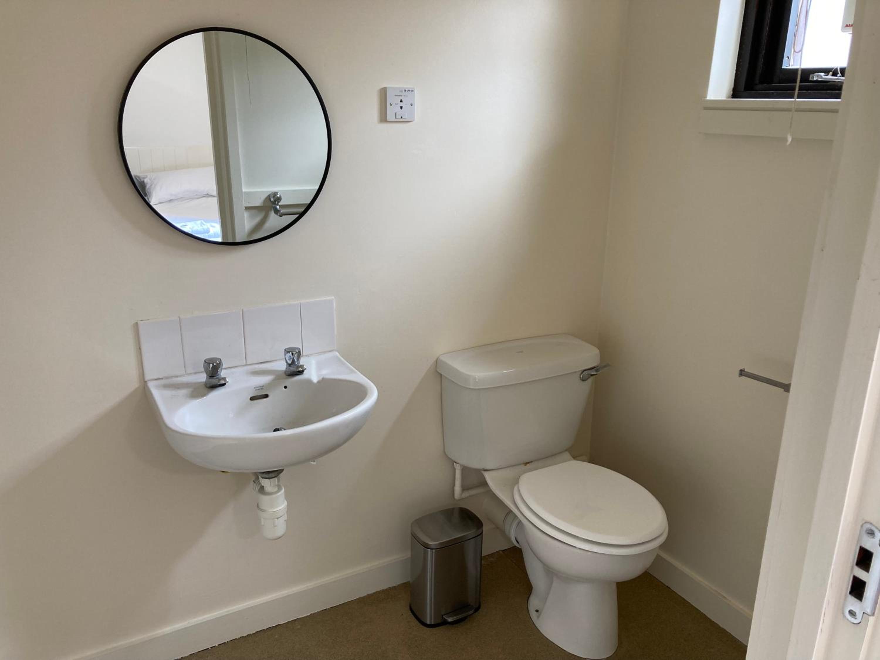 Linlithgow Lodge