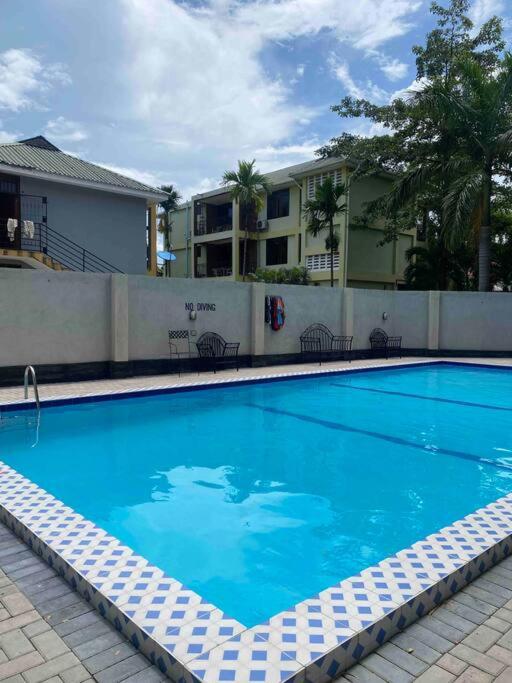 LEN Apartments