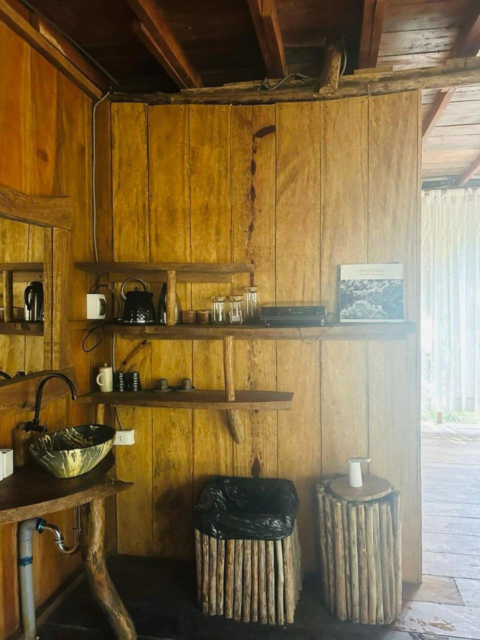 Camu camu jungle villa on Aguajale lake