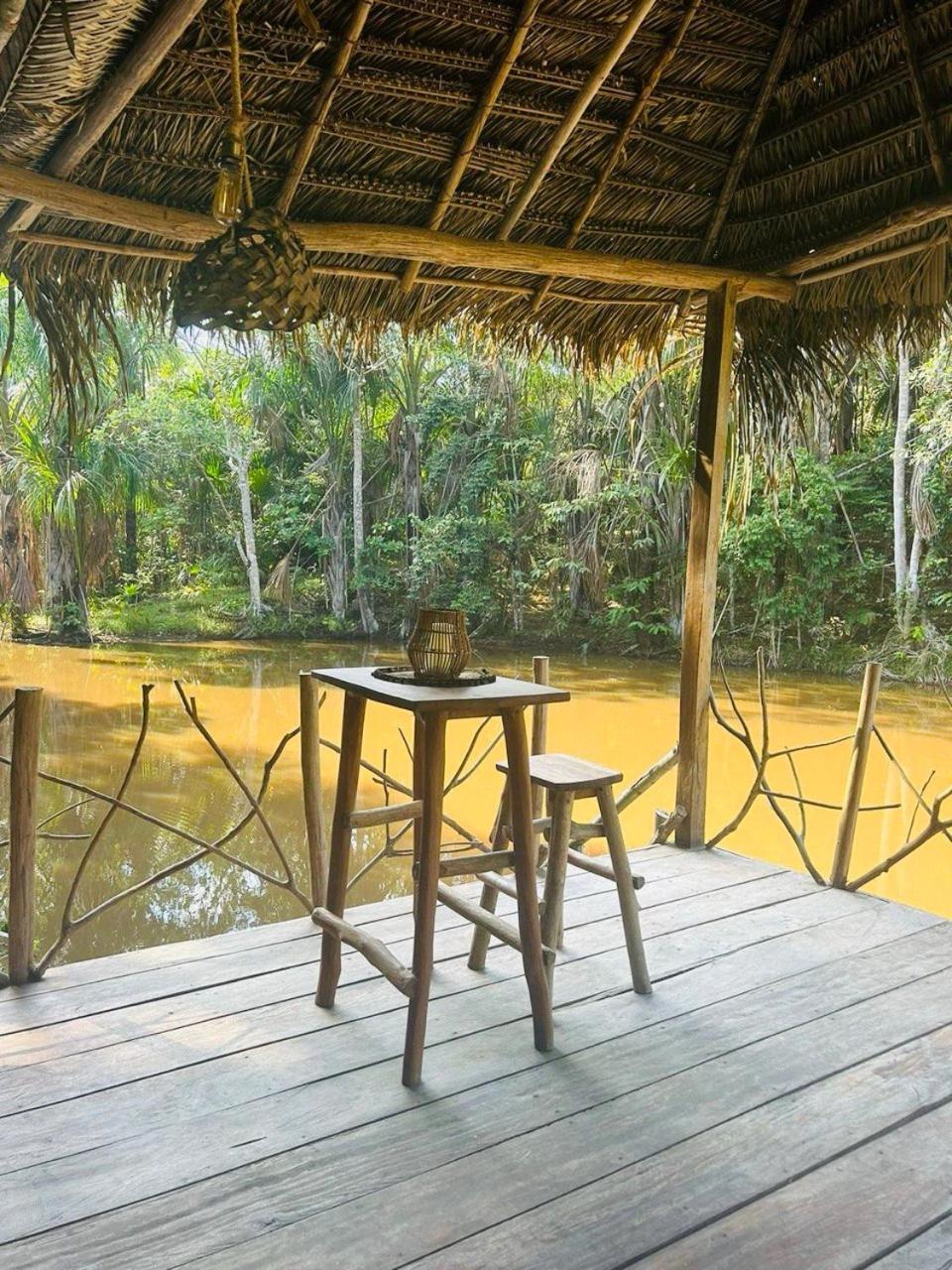 Camu camu jungle villa on Aguajale lake