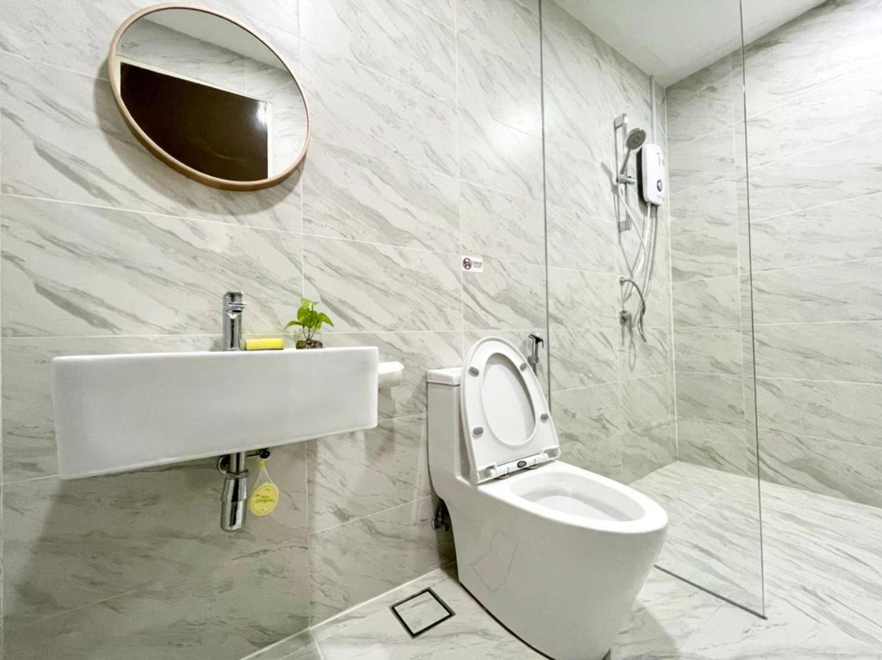 Imperio Residence 2 Bedrooms Private Jacuzzi Villa by MJ Holiday