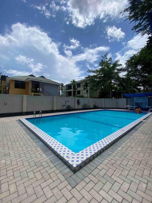 LEN Apartments