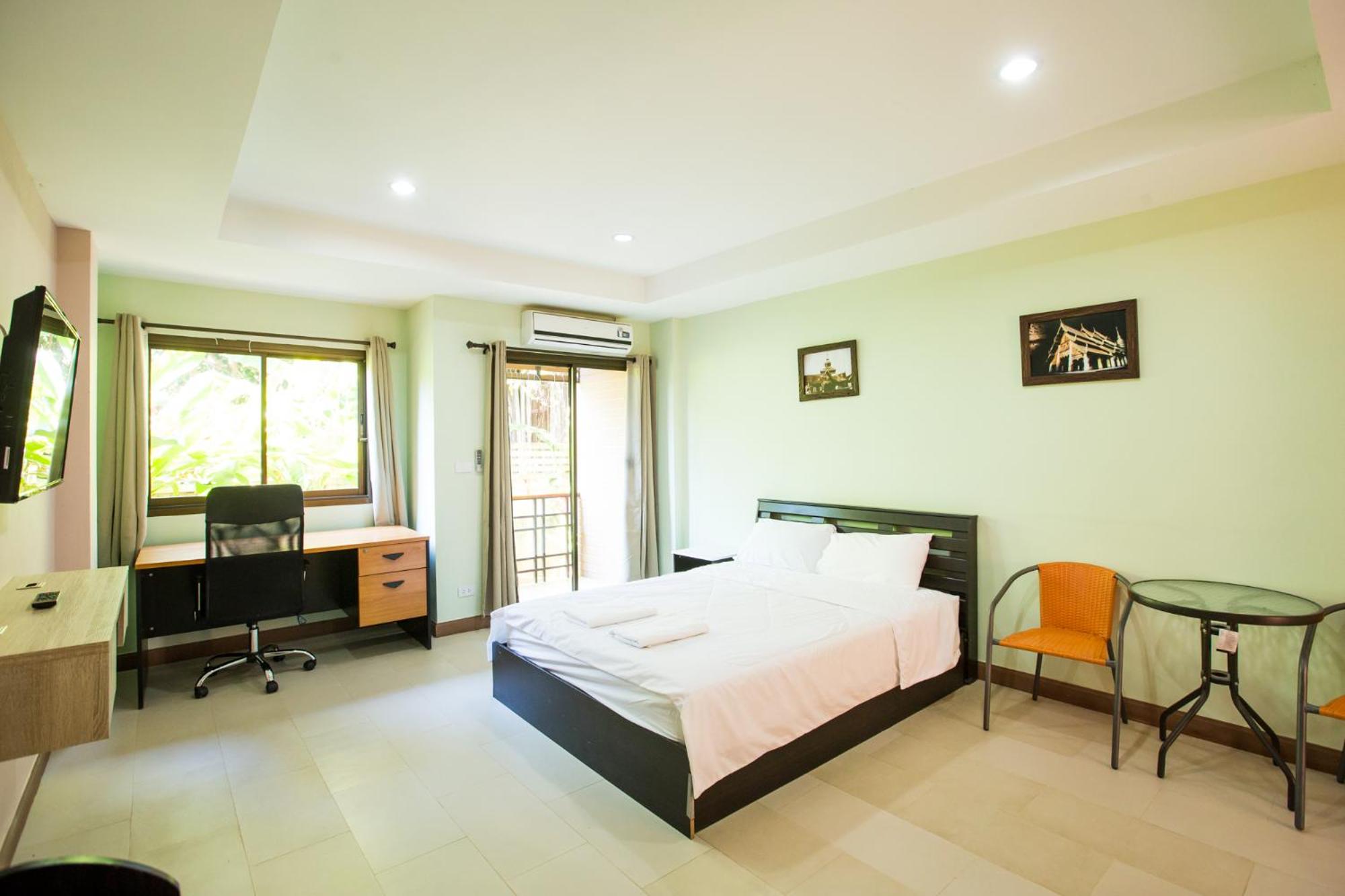 Banlanna Hotel Lampang view 5