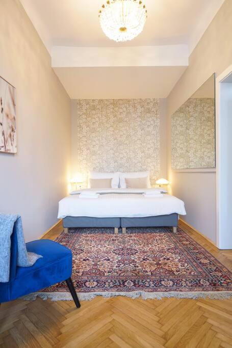 Boutique Suite near Museum District