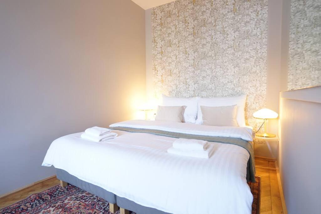 Boutique Suite near Museum District