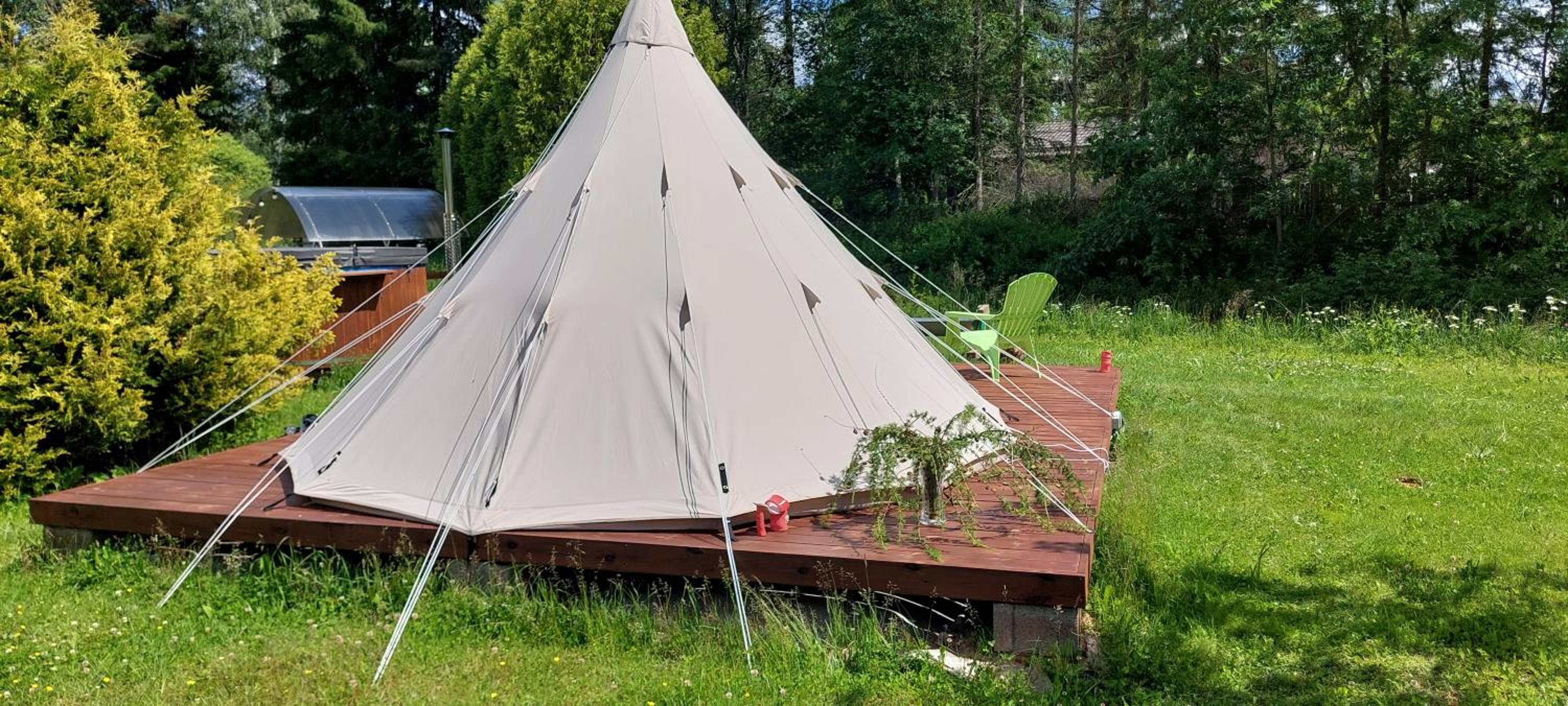 Camping Fluffy Horns - Kempings Pūkainie Ragi