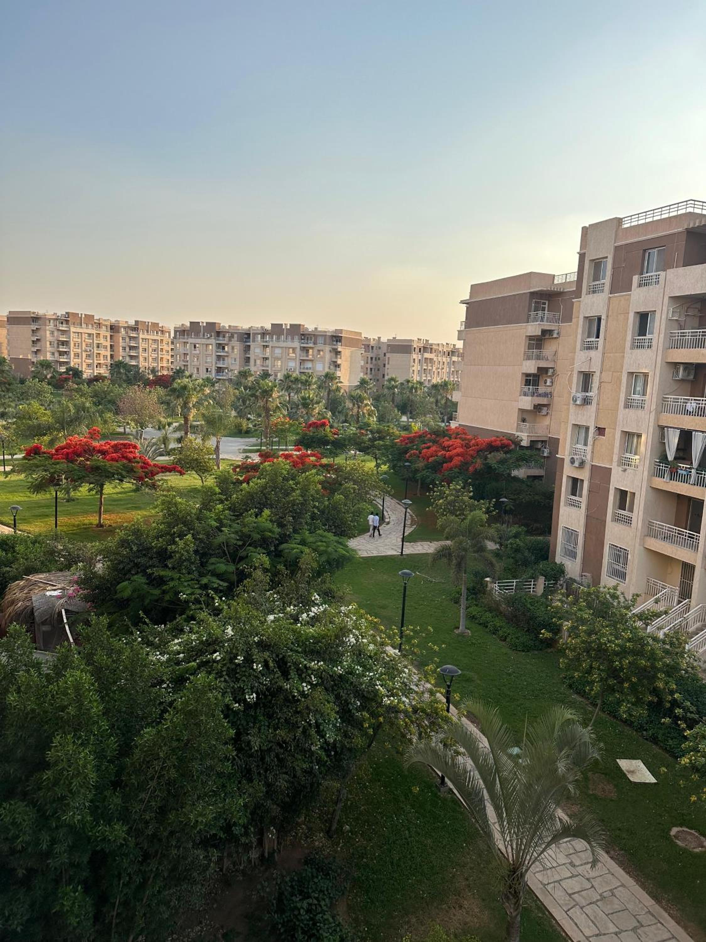 Hotel Elegant Brand new 2 bedroom flat - Image 1