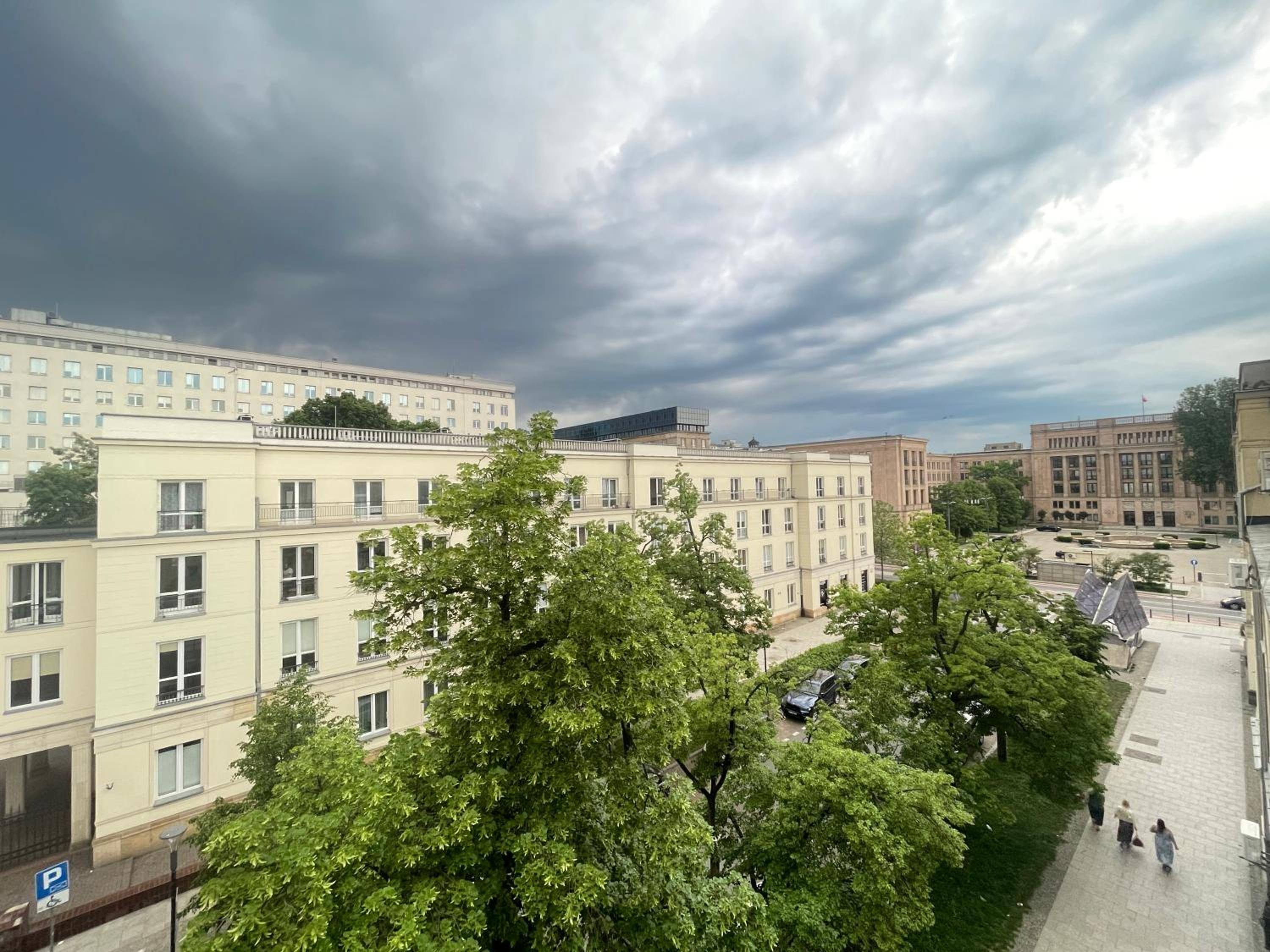 Great sleep in the heart of Warsaw + WiFi + washing machine