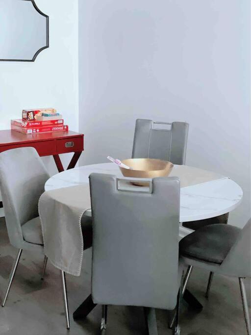 LUX House 2 Bedrooms 2 Bathroom
