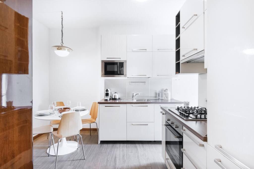 Easylife - Milano - Cherubini 6 - City Life