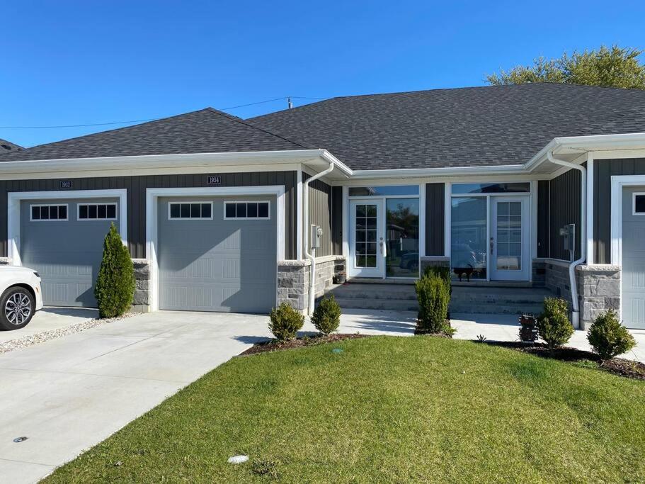 LUX House 2 Bedrooms 2 Bathroom