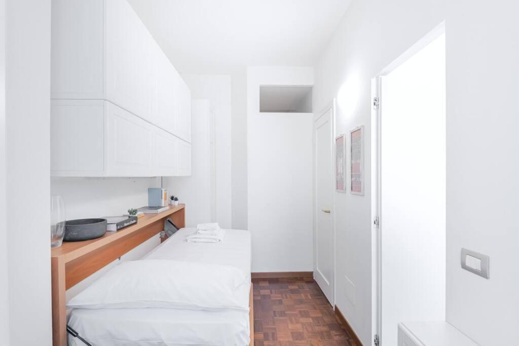 Easylife - Milano - Cherubini 6 - City Life