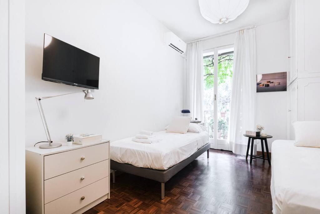 Easylife - Milano - Cherubini 6 - City Life