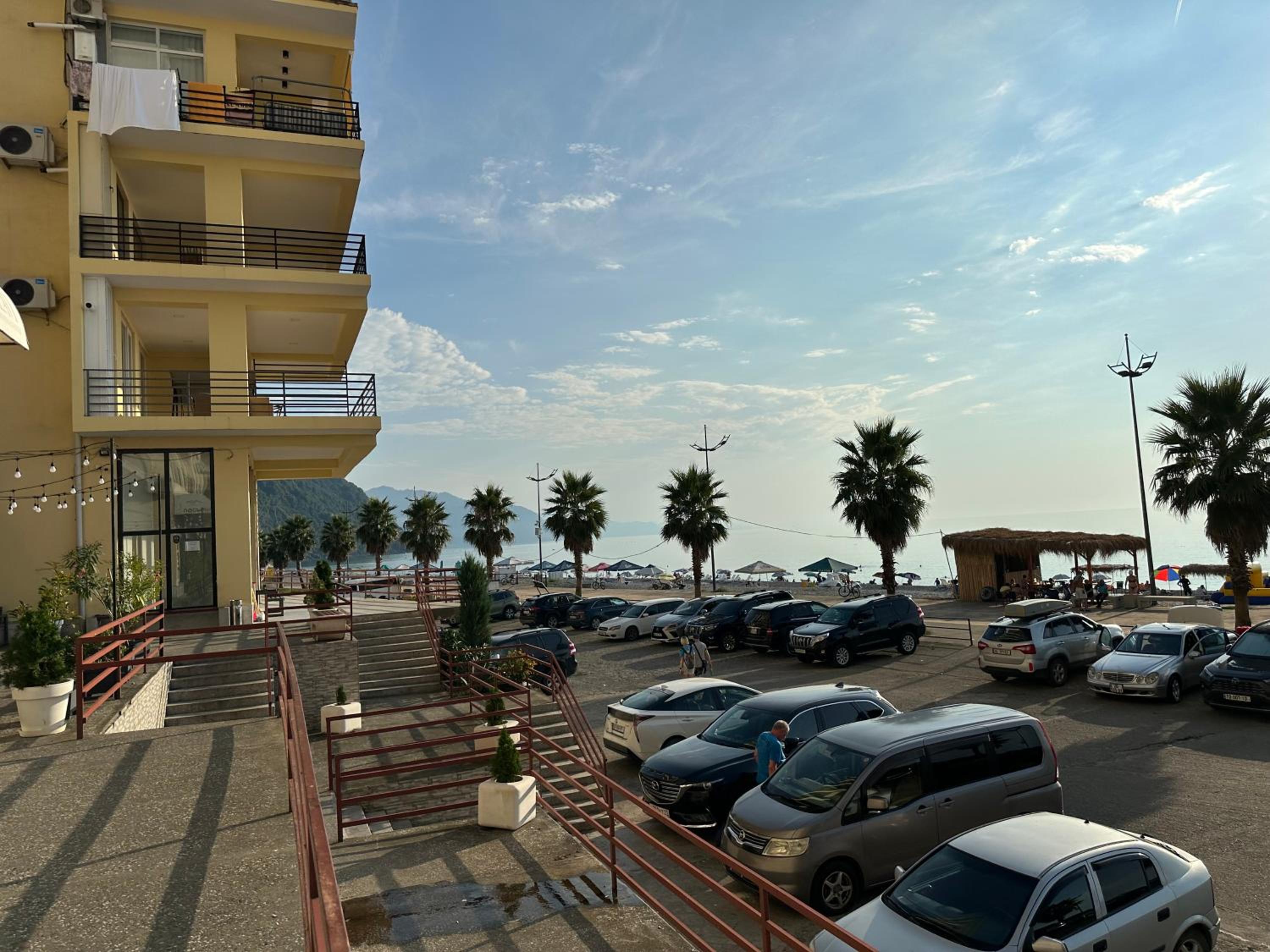 Gonio N302,2 Beachfront Mountain view apartment