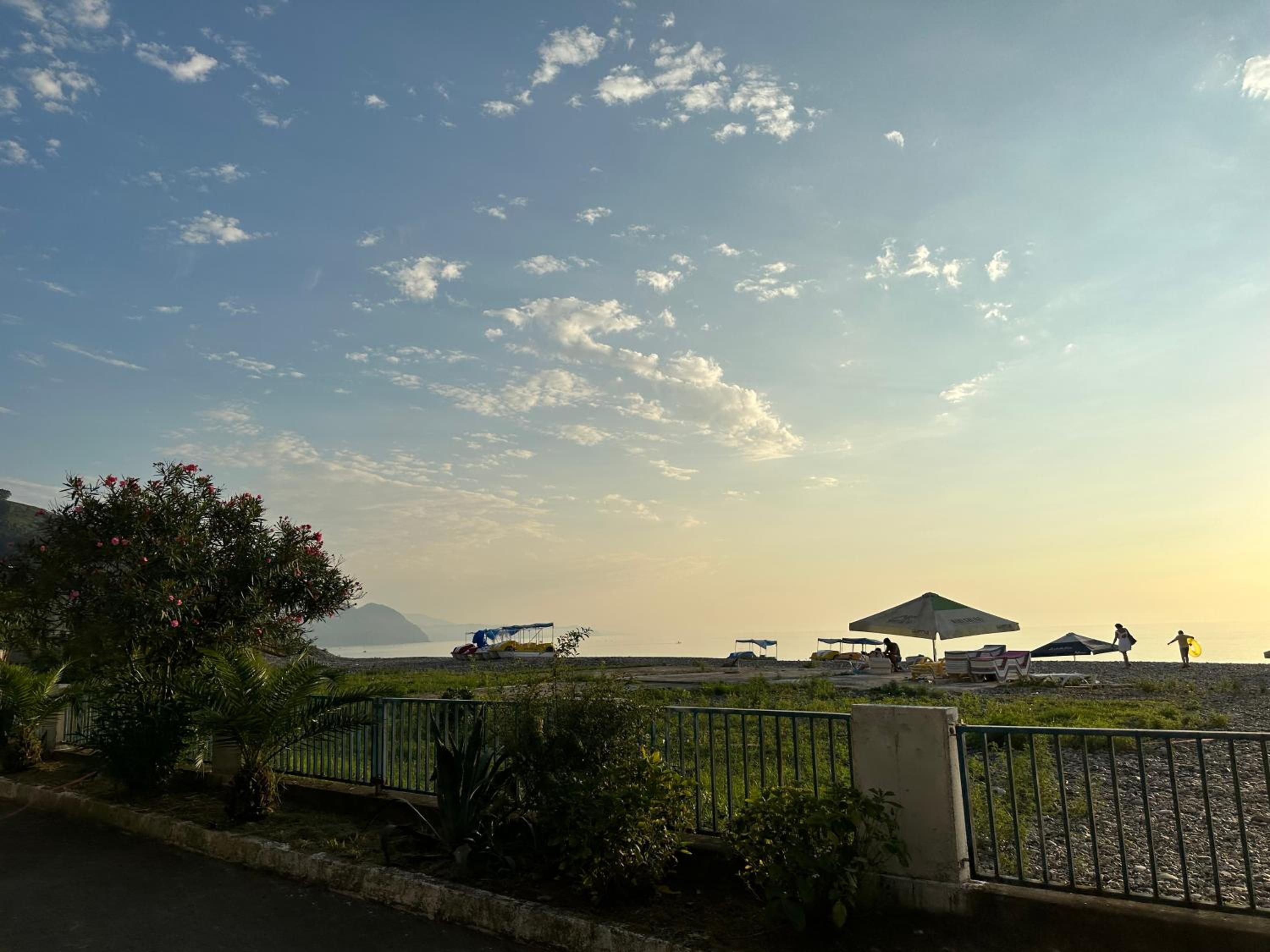 Gonio N302,2 Beachfront Mountain view apartment