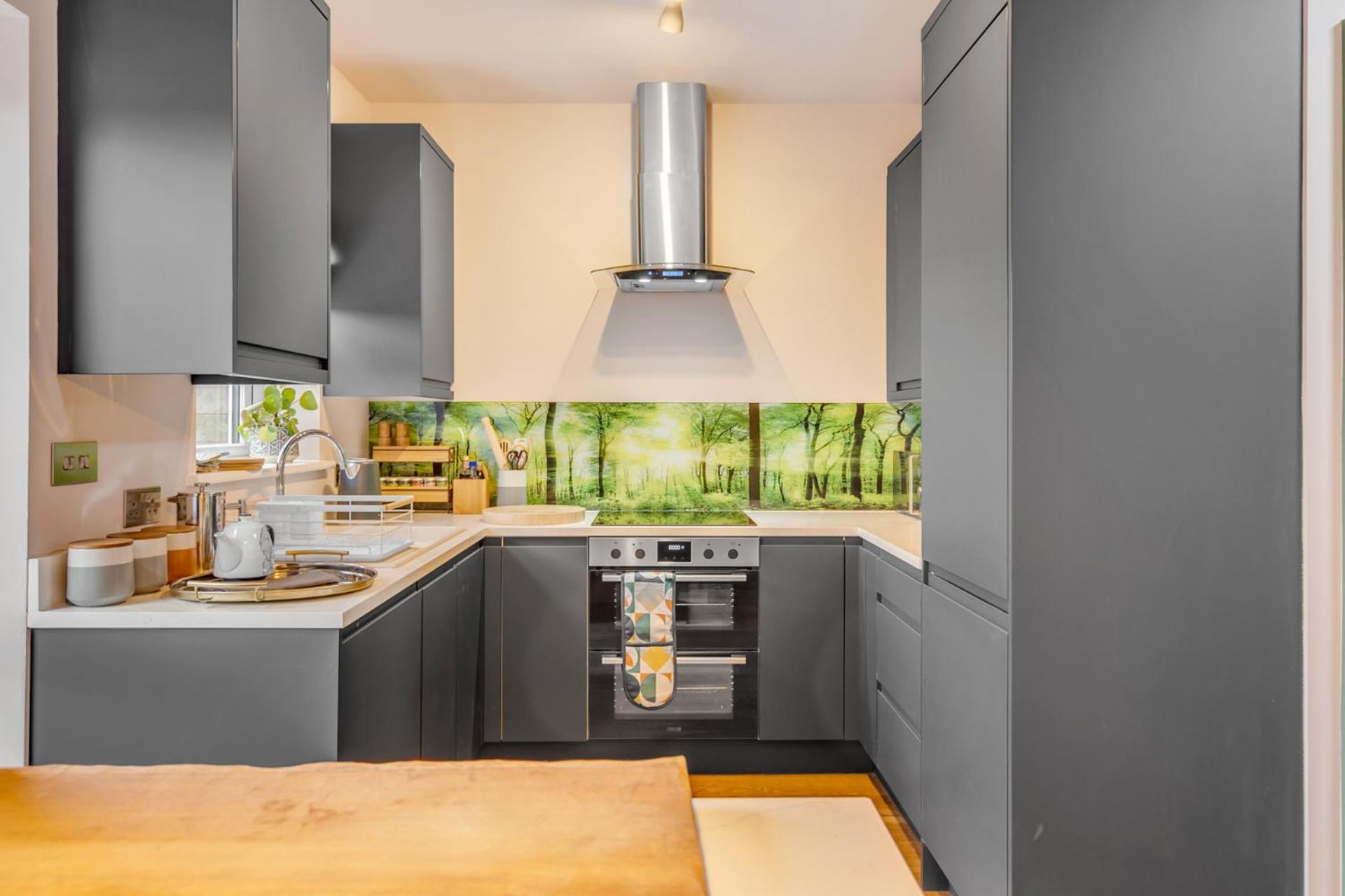 Eco Friendly Luxury Townhouse with Parking view 3