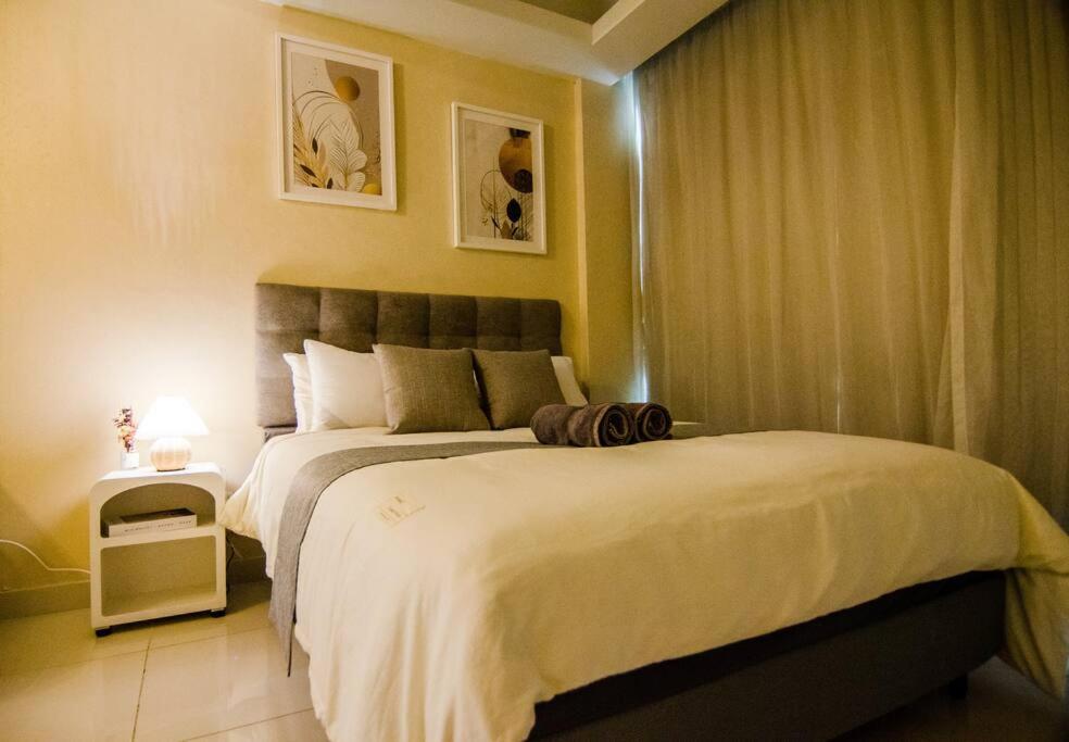 KL Dorsett Damas Grandeur Suite-F-Parking, Self C-In