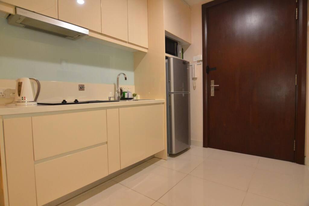 KL Dorsett Damas Grandeur Suite-F-Parking, Self C-In