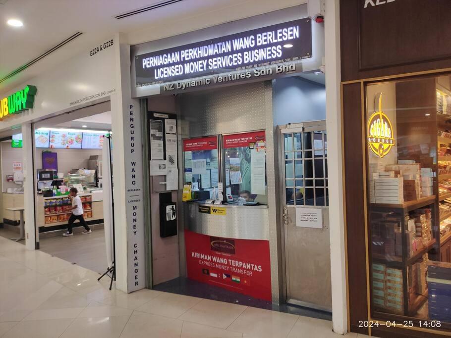 KL Dorsett Damas Grandeur Suite-F-Parking, Self C-In